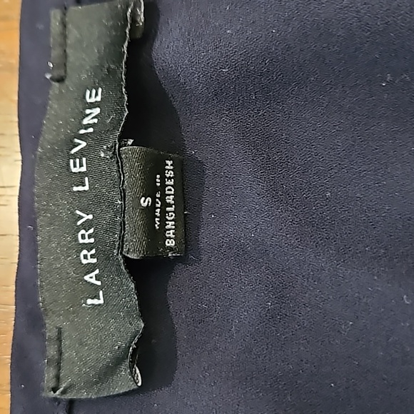 Larry Levine Navy Blouse - Picture 2 of 4